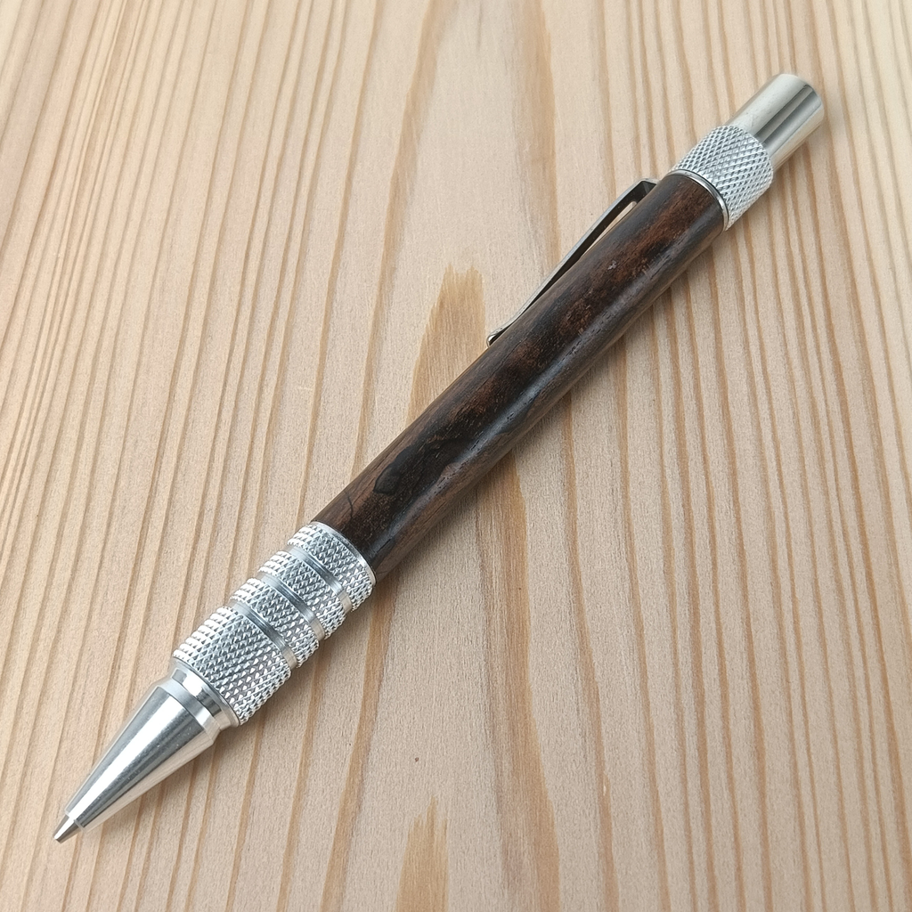 木目を楽しむ木軸シャープペンシル  銘木 黒柿